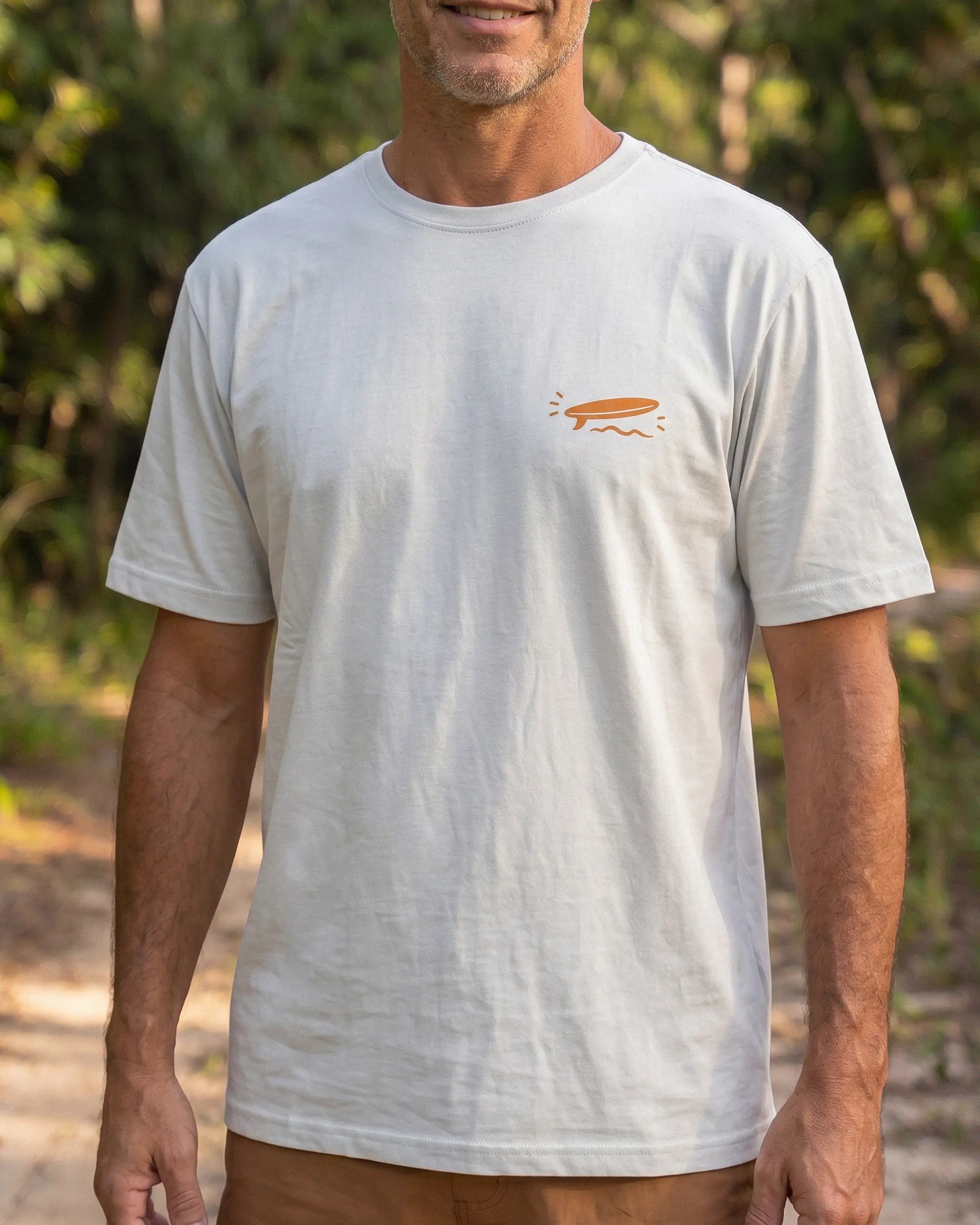 MeuFilhoSurfa-branco-frente_lifestyle