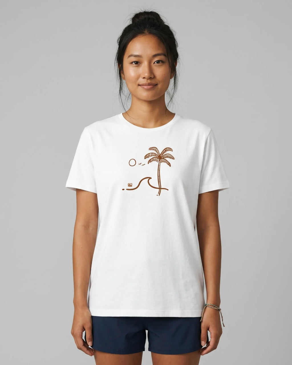 rascunho-paraiso-branco-frente-modelo-feminino
