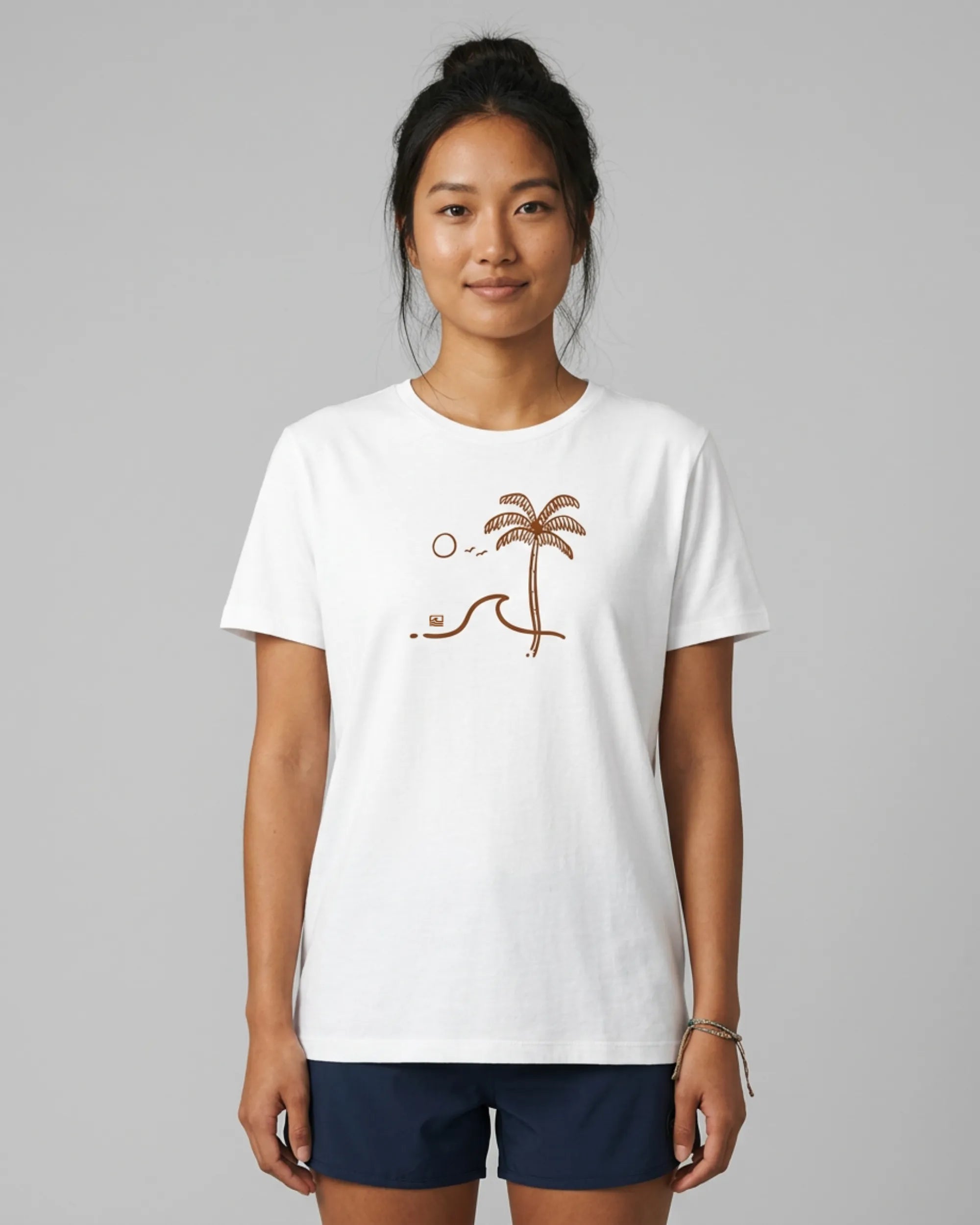 rascunho-paraiso-branco-frente-modelo-feminino
