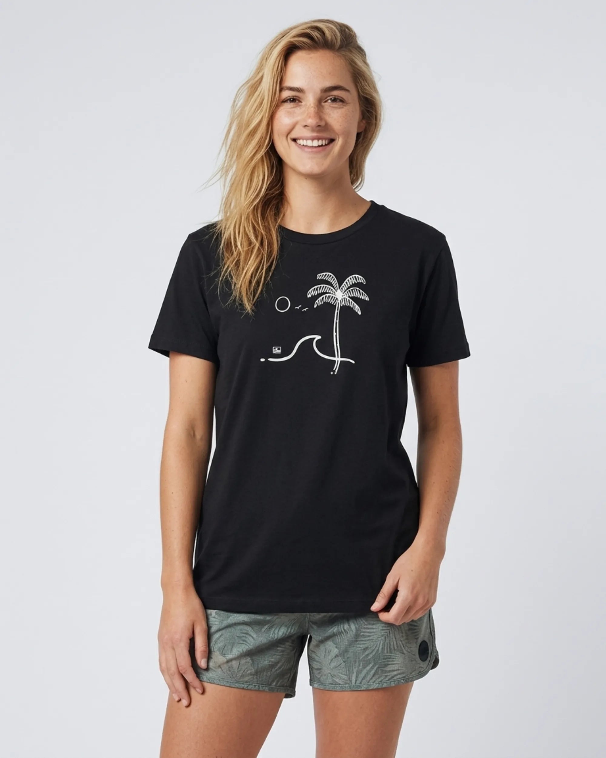 rascunho-paraiso-preto-frente-modelo-feminino