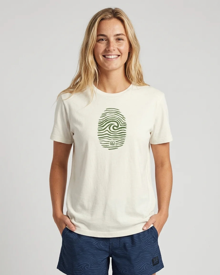 surf-ID-offwhite-frente-modelo-feminino