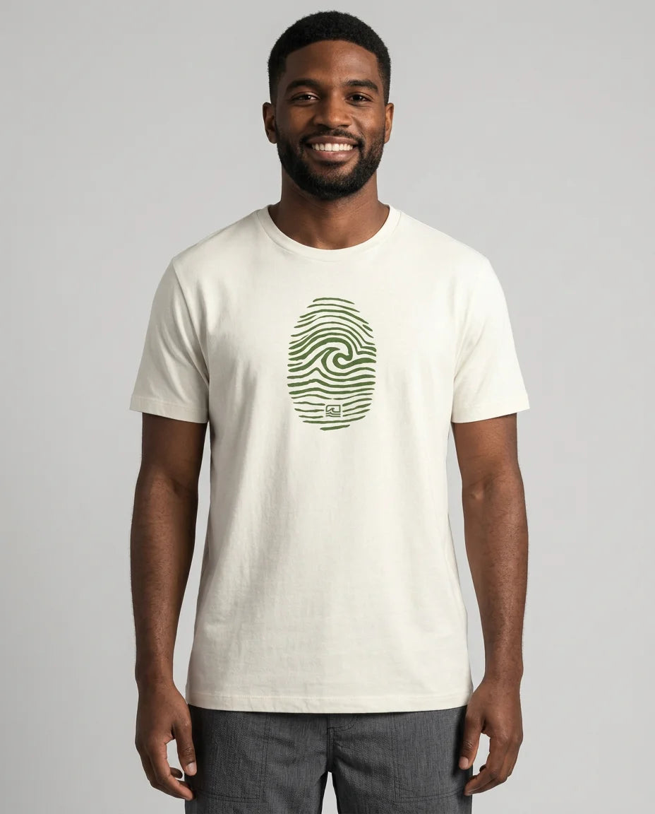 surf-ID-offwhite-frente-modelo-masculino