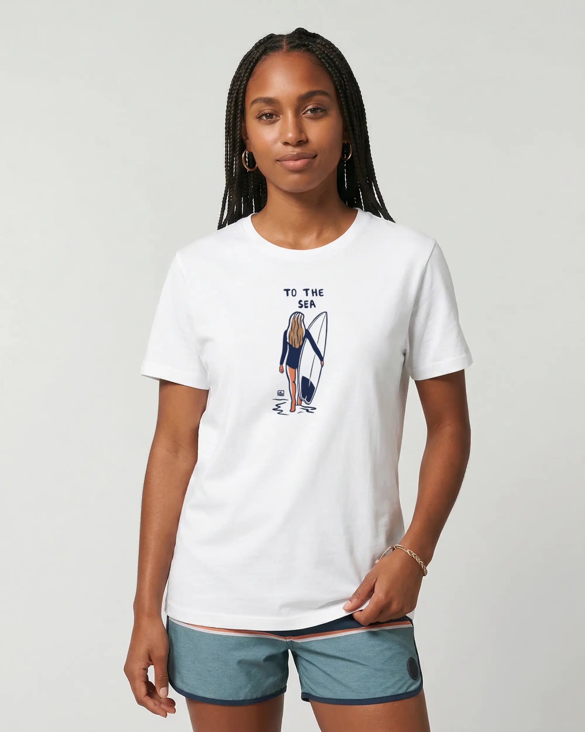 to-the-sea-branco-frente-modelo